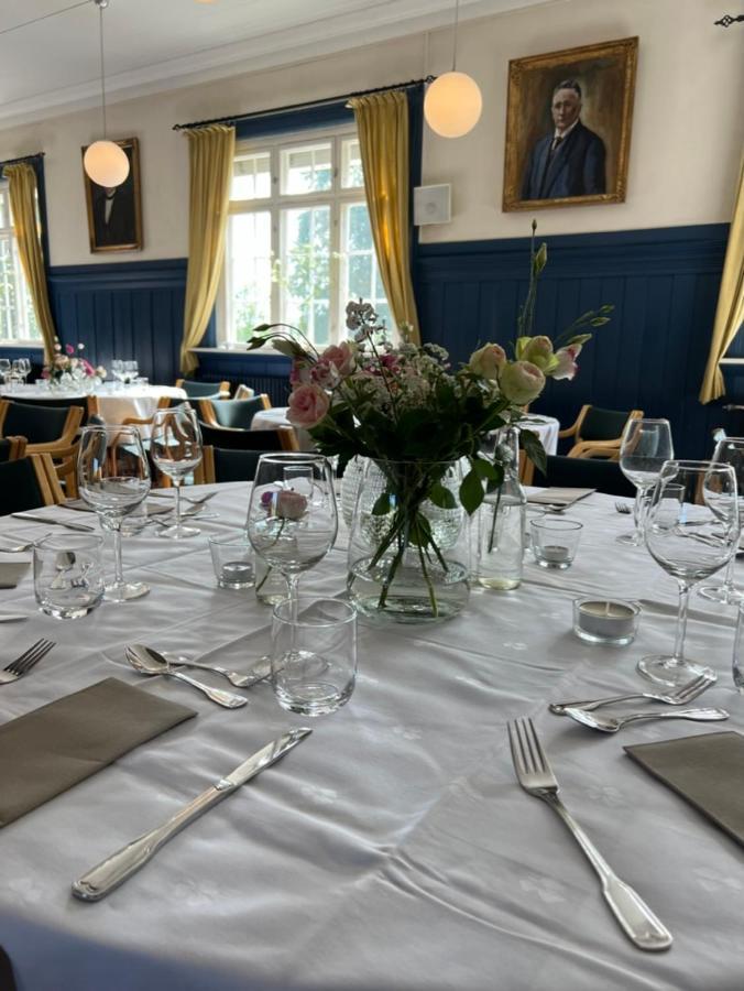 Ovre Sem Gard Hotel Asker Buitenkant foto